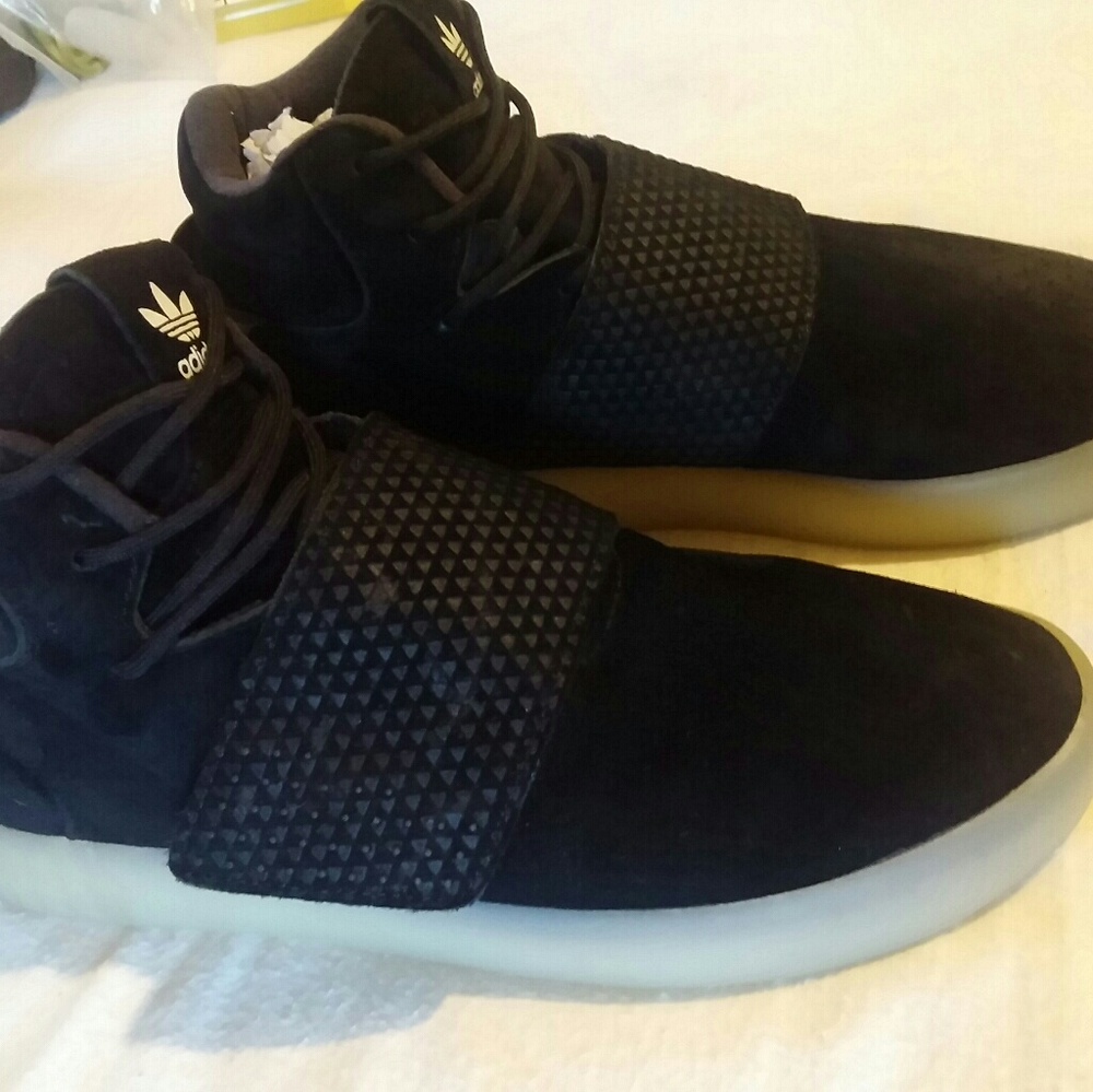 Mens suede Adidas